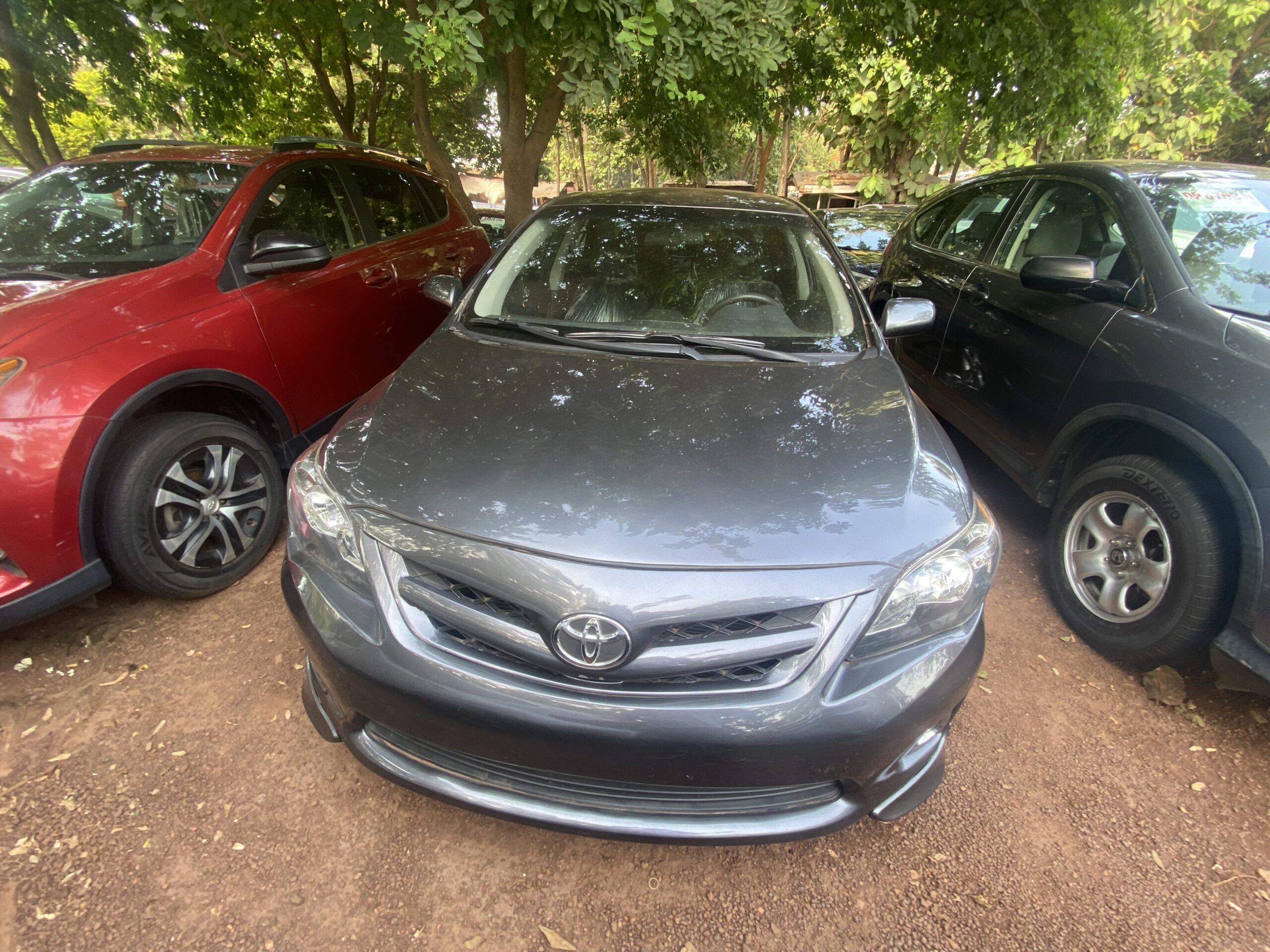 
								Toyota Corolla full									