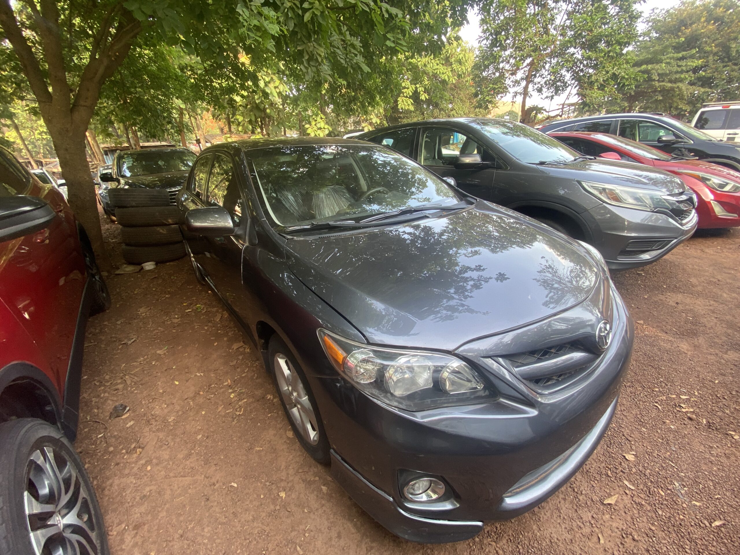 
								Toyota Corolla full									