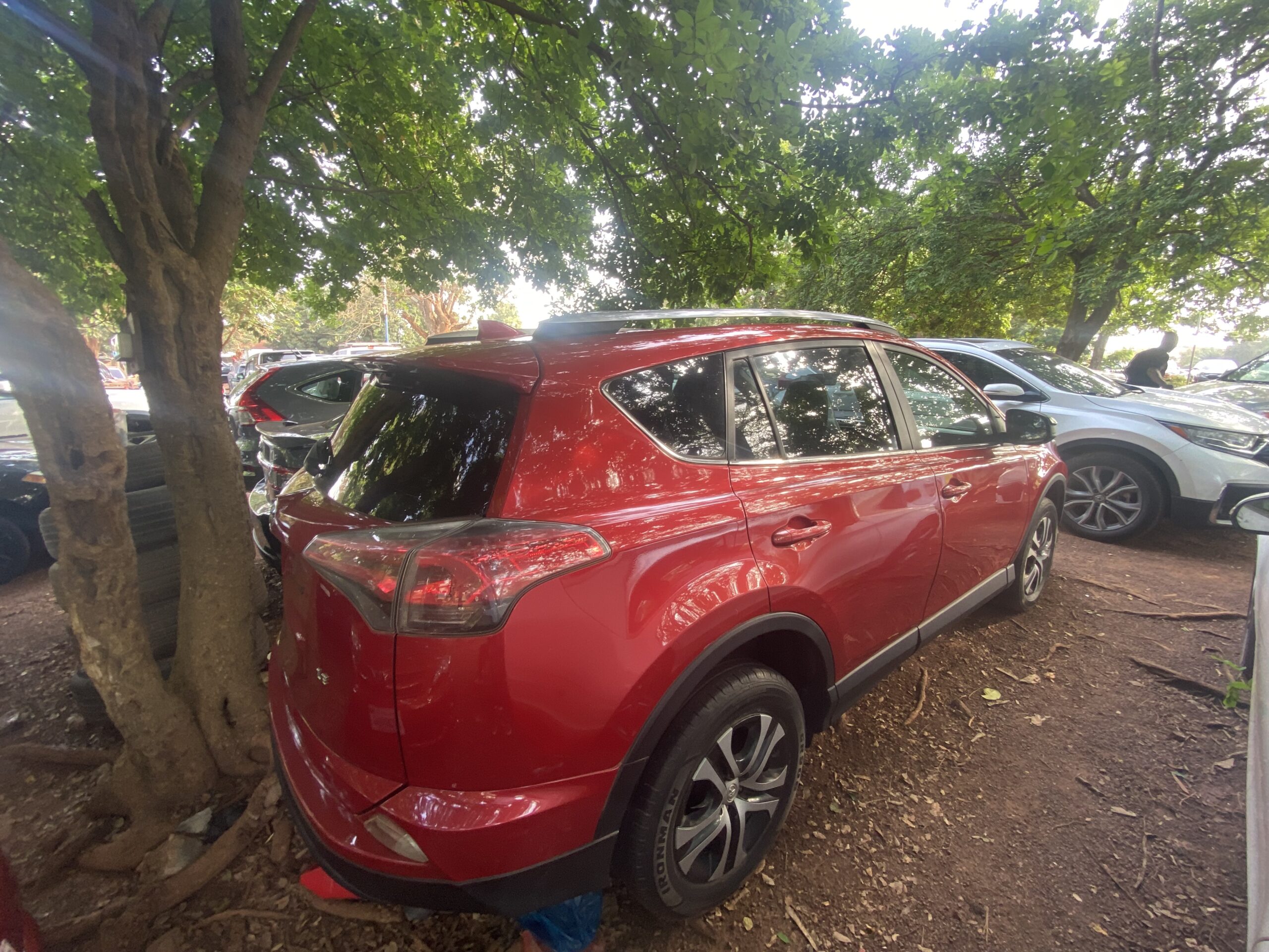 
								2015 Toyota RAV4 Limited (Compact SUV) full									