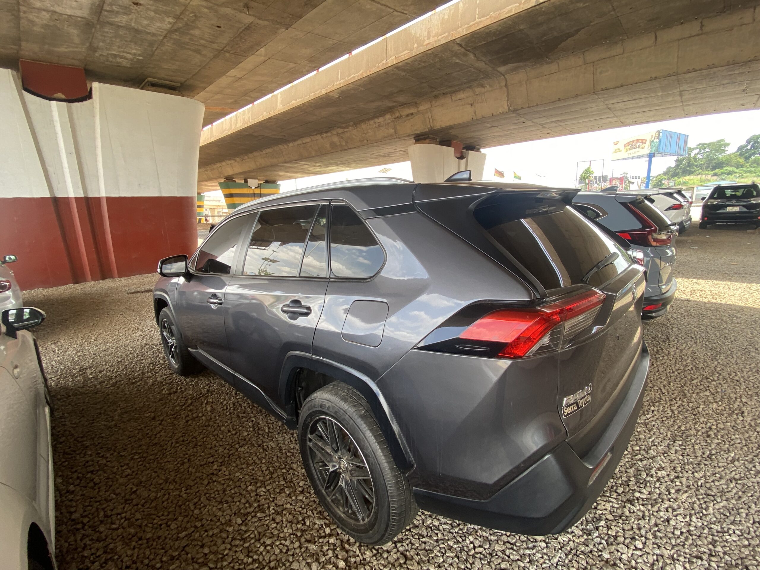 
								2024 Toyota RAV4 full									