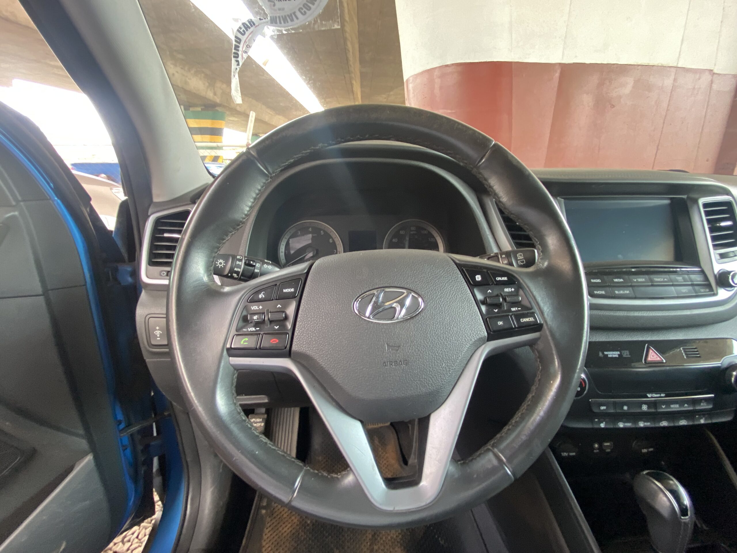 
								2017 Hyundai Tucson Limited (SUV) full									