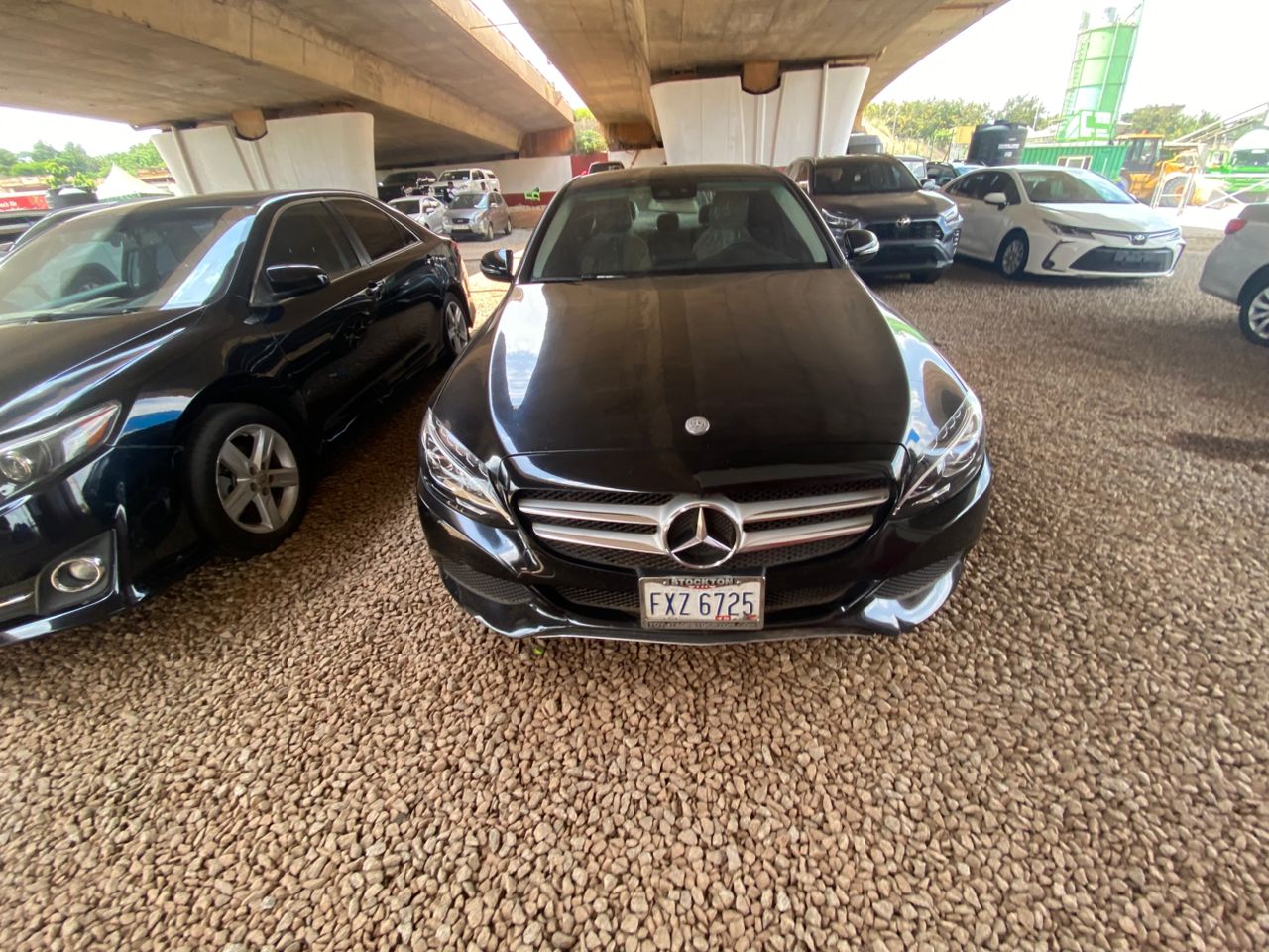 
								2015 Mercedes-Benz C300 4MATIC Sedan full									