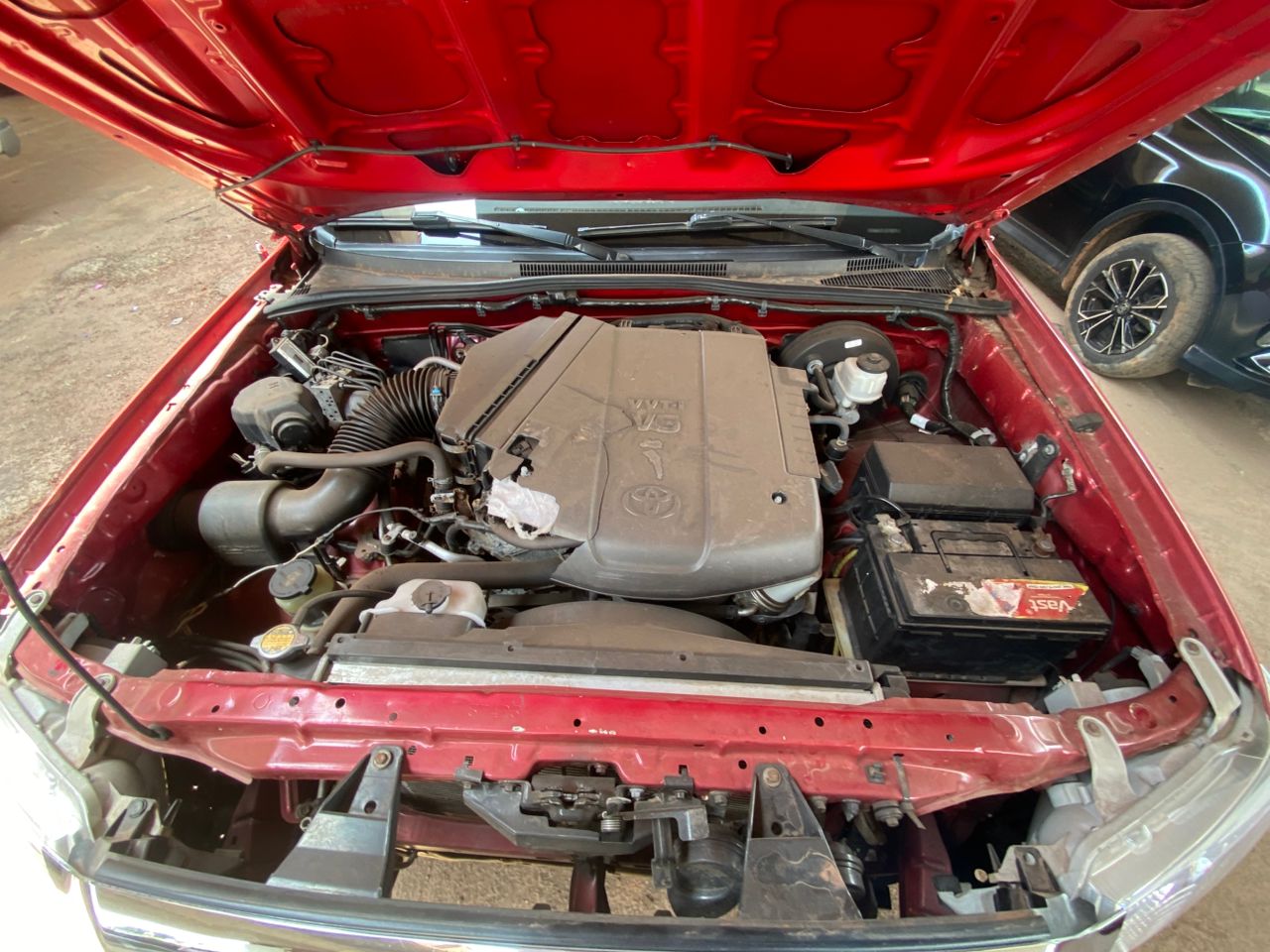 
								2015 Toyota Tacoma full									