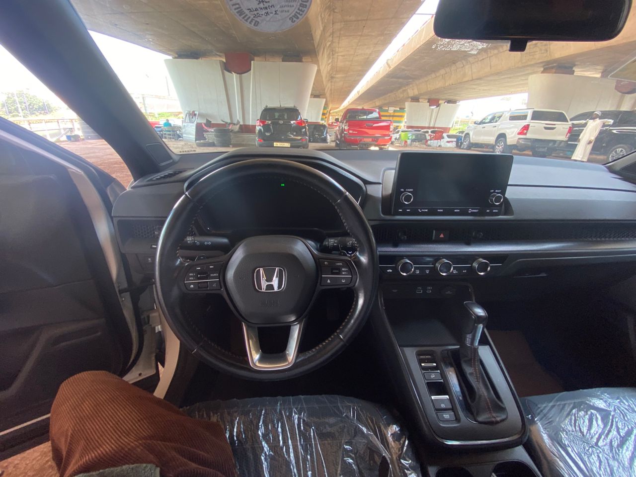 
								2025 Honda CR-V (White) full									