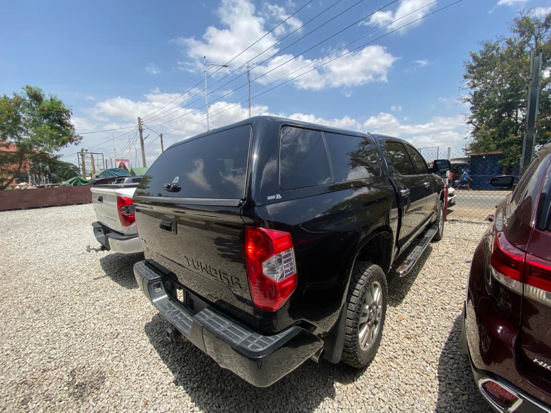 
								Toyota Tundra 1794 Edition full									